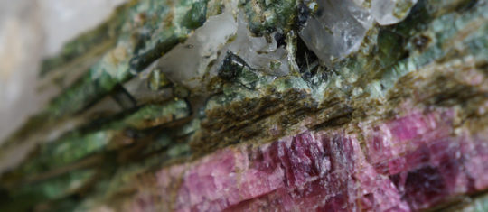 bénéfices de la pierre de tourmaline
